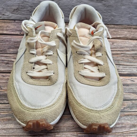 Nike Waffle Debut Light Bone Womens Size 8.5 - Picture 2 of 7